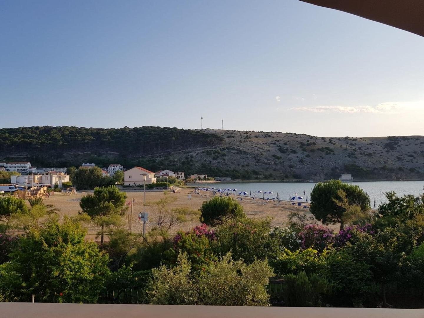 Apartments Mari - Near Sea Lopar Exterior photo
